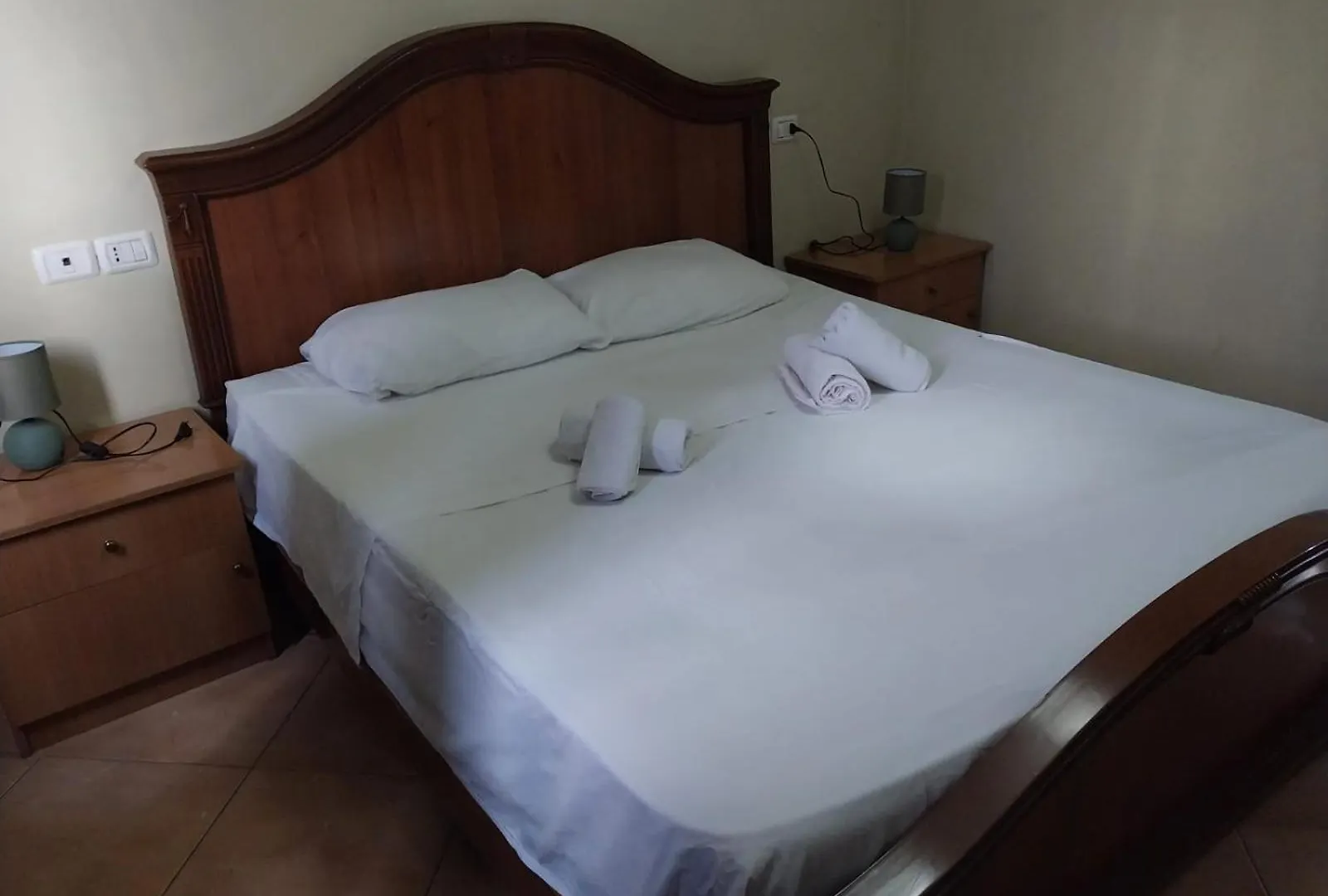 Home Sweet Home 2 - Guest House Yzberishti Albanie