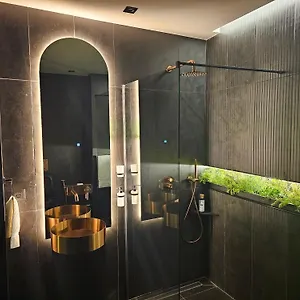 Couette-café Blloku Suites, Centre,tirana, Tirana