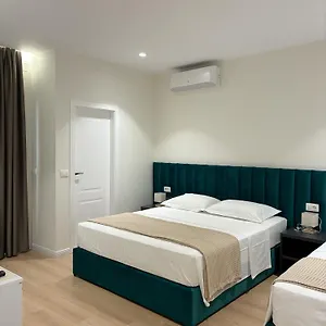 Mini-hôtel Clinton, Tirana
