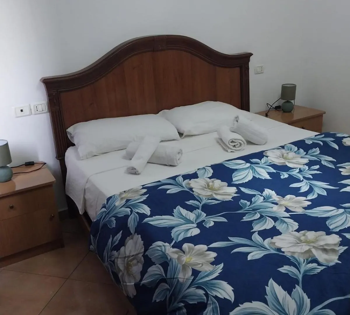 Home Sweet Home 2 - Guest House Yzberish